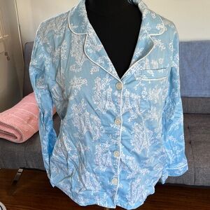 BedHead Light Blue and White Paris Eiffel Tower Pajama Set size Small